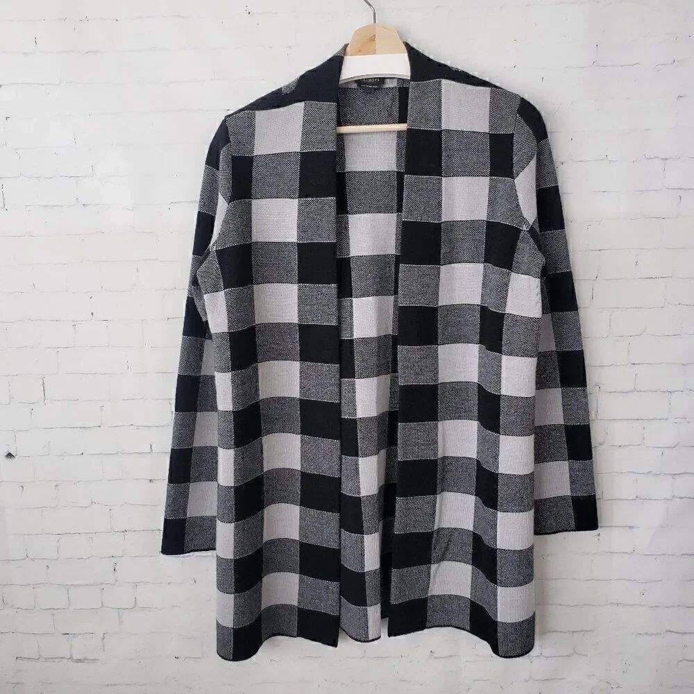 Talbots Merino Wool Plaid Check Cardigan Sweater Size M Gray Black *Tiny Flaw*